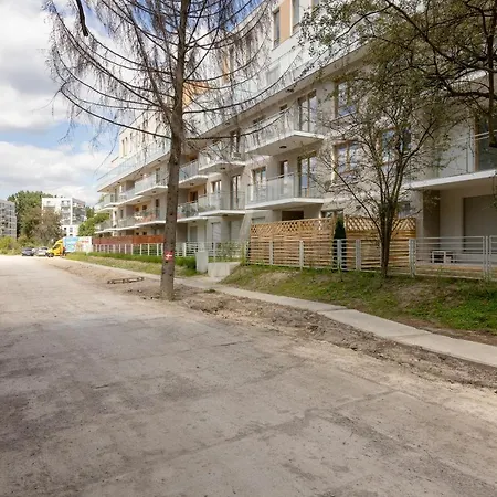Apartmán Wilanow Gardens With Balcony By Bookinghost Varšava