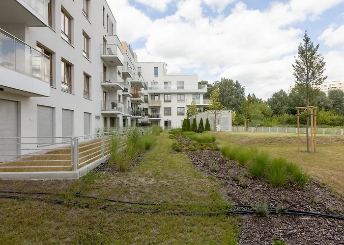Wilanow Gardens With Balcony By Bookinghost Appartamento *