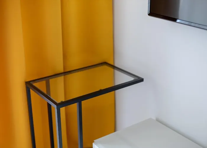 아파트 Wilanow Gardens With Balcony By Bookinghost 바르샤바